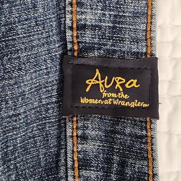 Wrangler Women's Aura Jeans 18 Short Instantly Slimming Mid Rise Boot Cut EUC - Picture 11 of 16